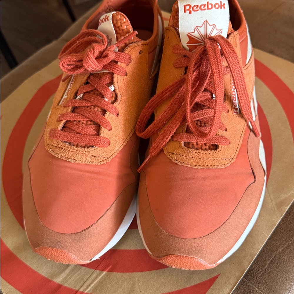 ❌SOLD❌Reebok Athletic Shoes in Orange